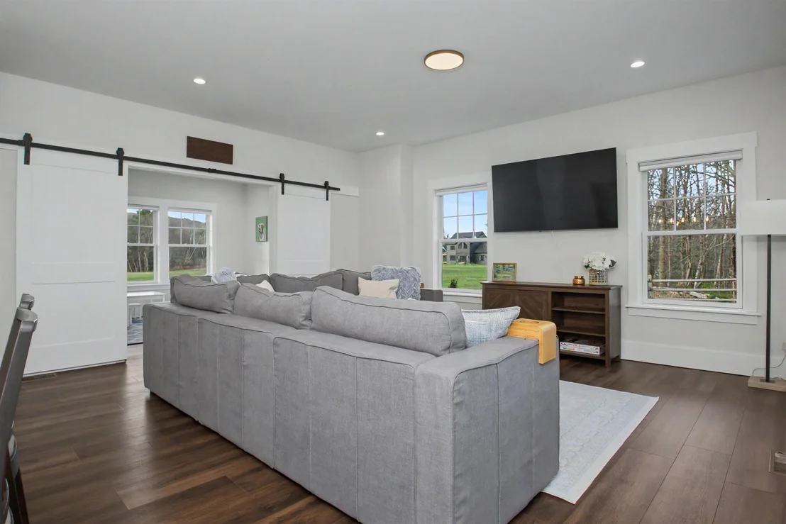Photo of 241 Maple Basin
