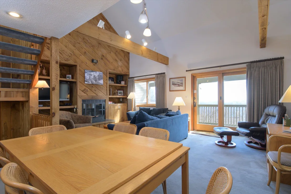 Photo of Unit 36E at 320 Okemo Trailside