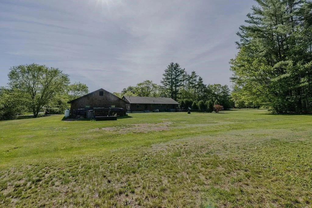 Photo of 266 W Surry