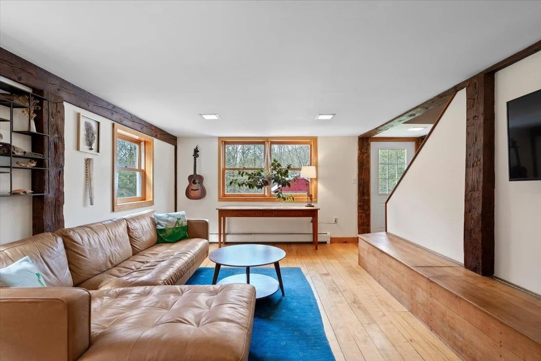 Photo of 278 Spring