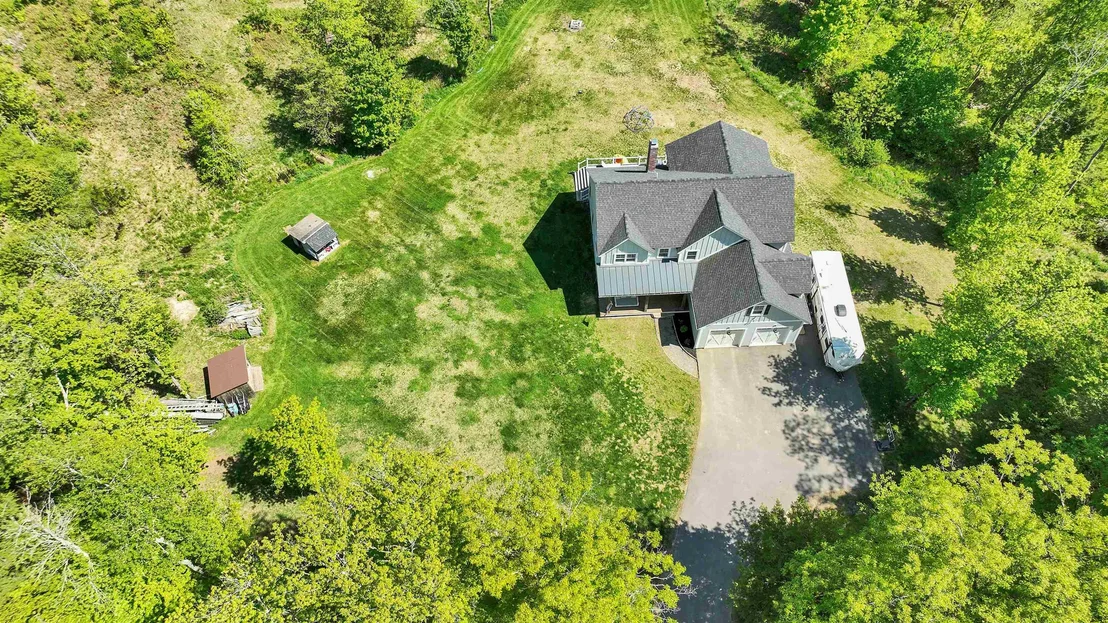 Photo of 296 Spring Hill