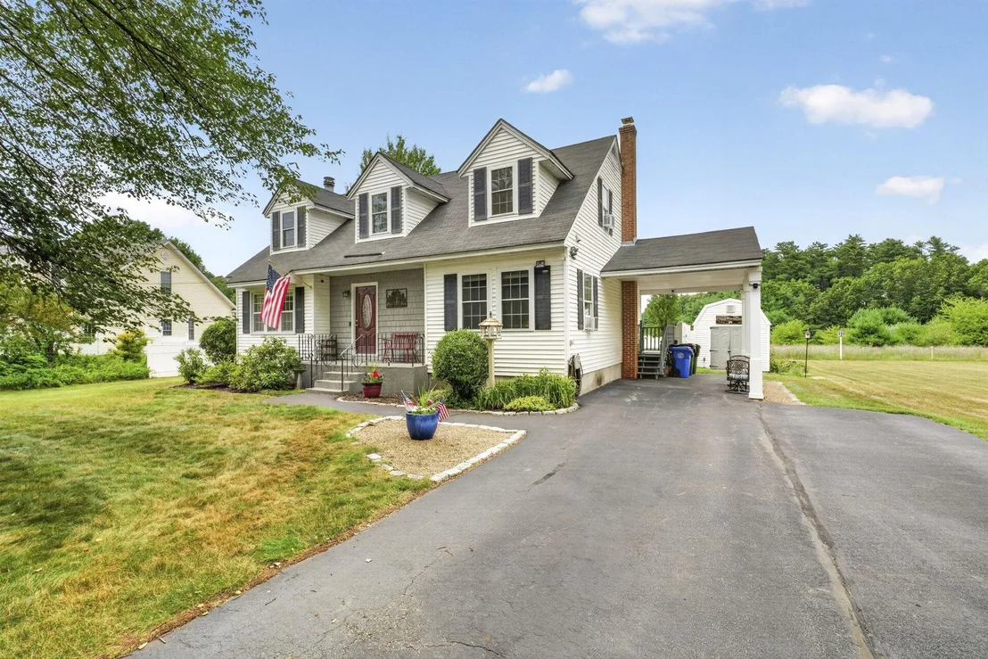 Photo of 284 Corning