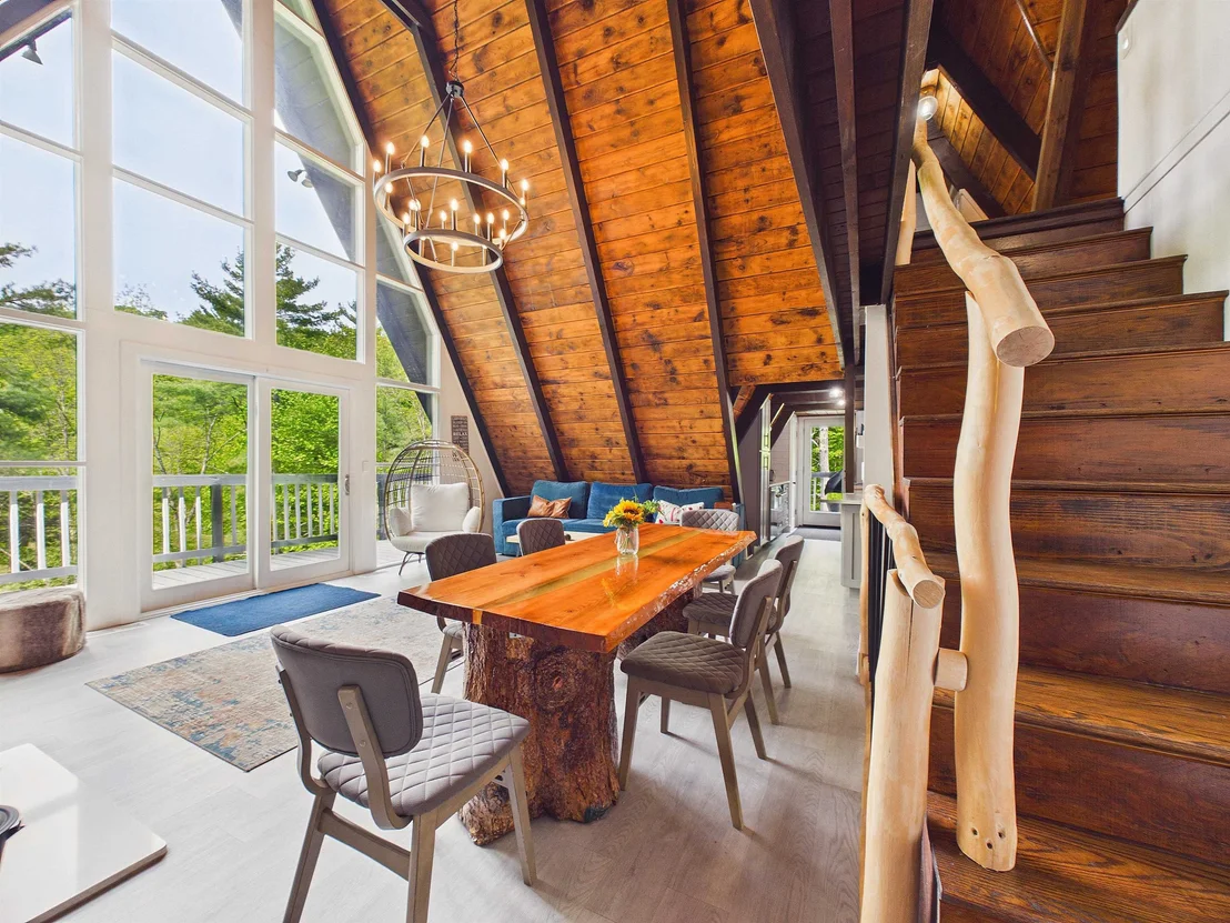 Photo of 165 Silver Spring Hill