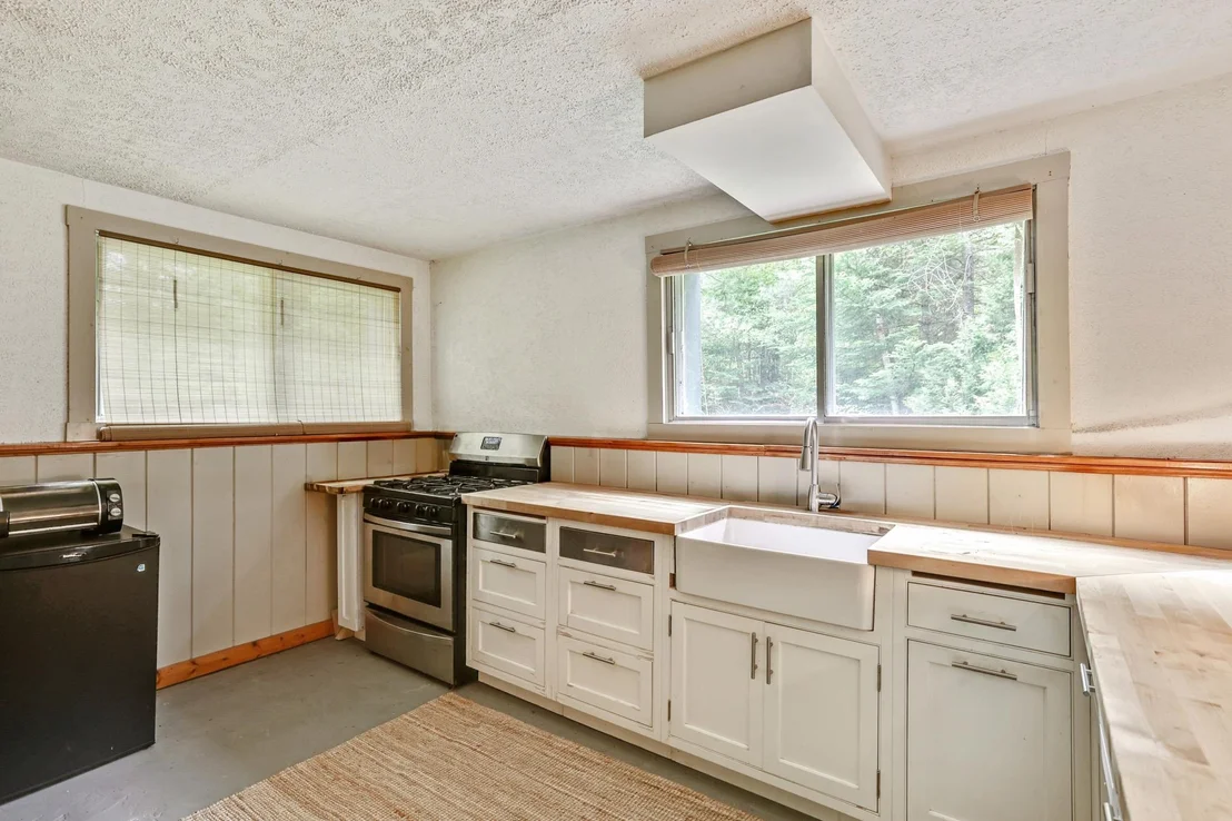 Photo of 57 Pine