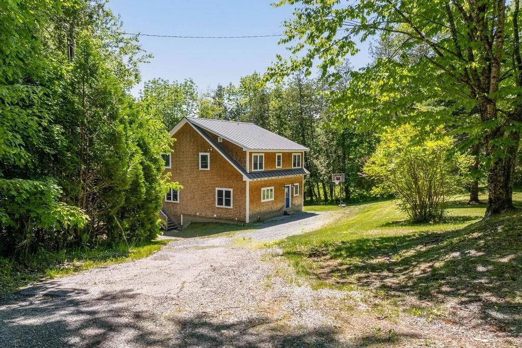 Photo of 461 Harvey Mountain