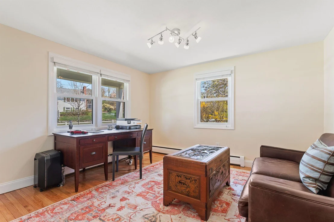 Photo of 9 Carolan