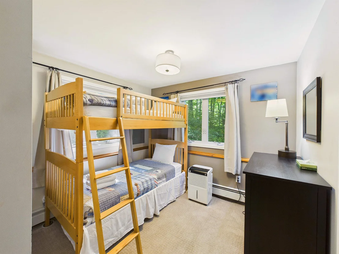 Photo of 293 Tanglewood
