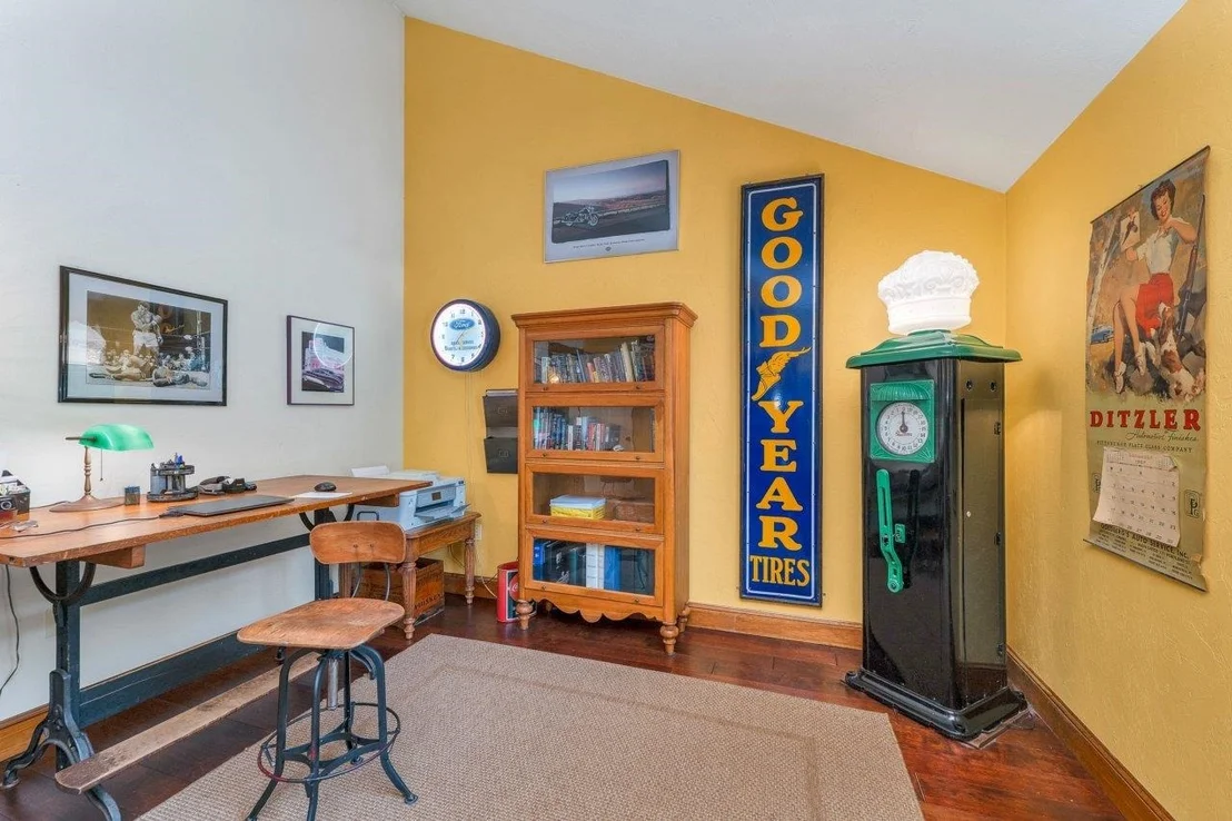 Photo of 86 Corliss Hill