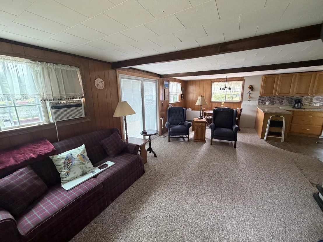 Photo of 428 Deer Meadow