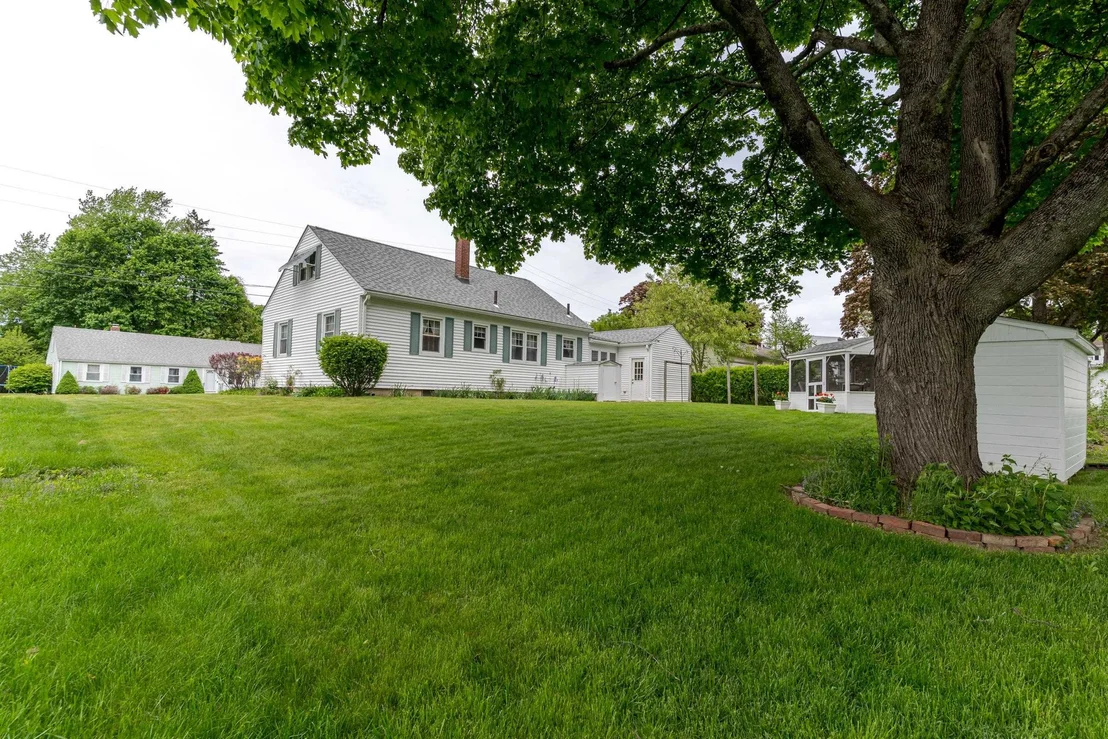 Photo of 8 Lowell