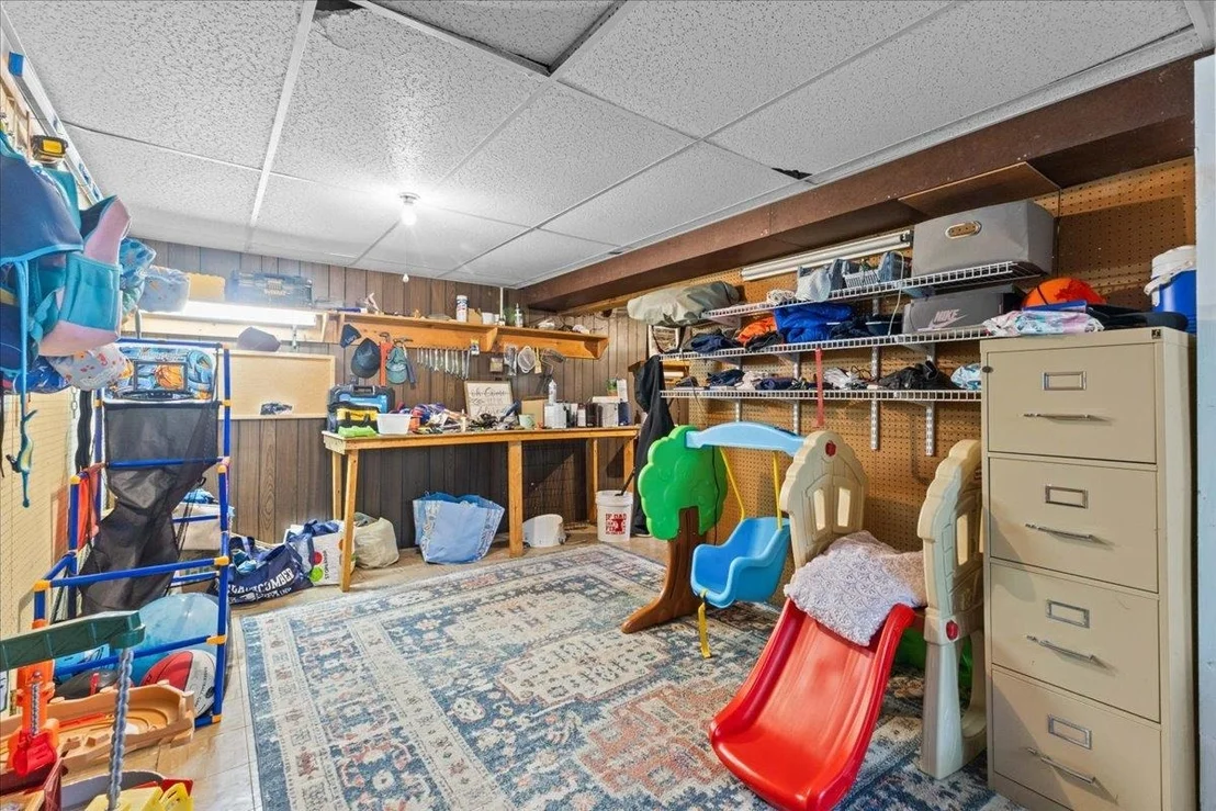 Photo of 6 Edgewood