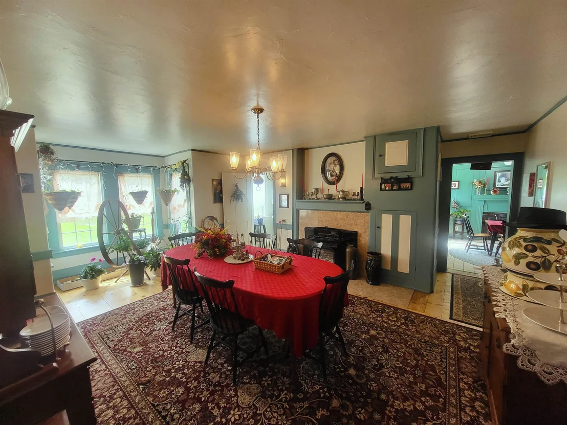 Photo of 19 Raymond