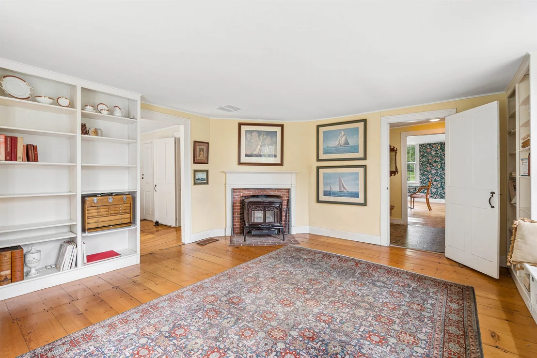 Photo of 408 Ridge