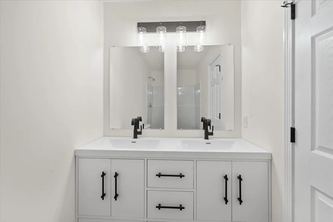 Photo of 114 Cobble Hill
