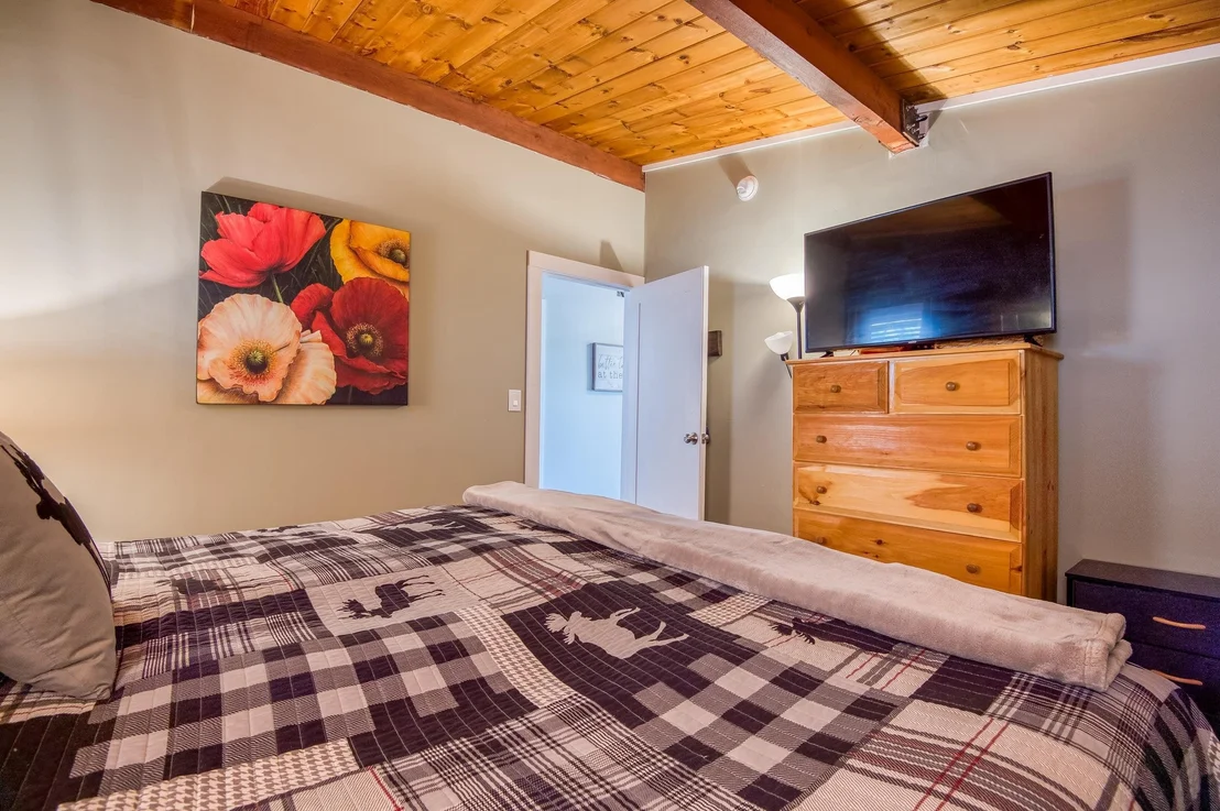 Photo of 169 E Danforth