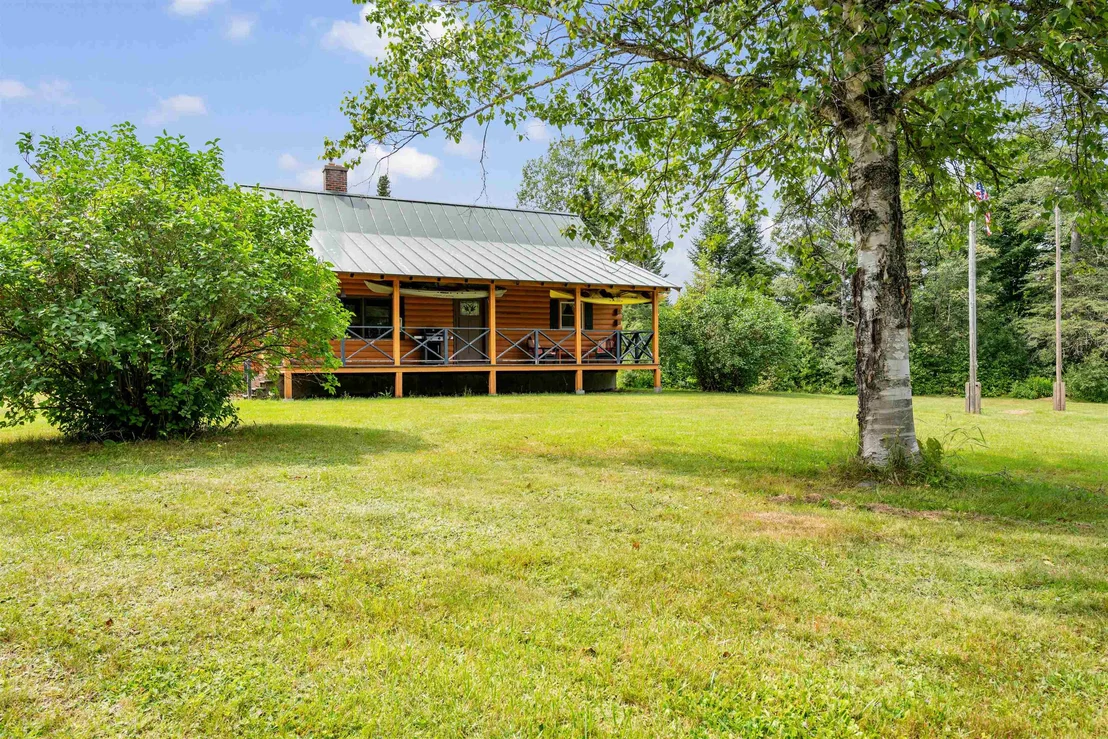 Photo of 44 Dubeau