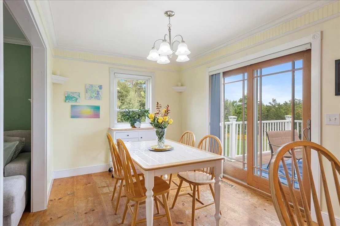 Photo of 381 Bennett