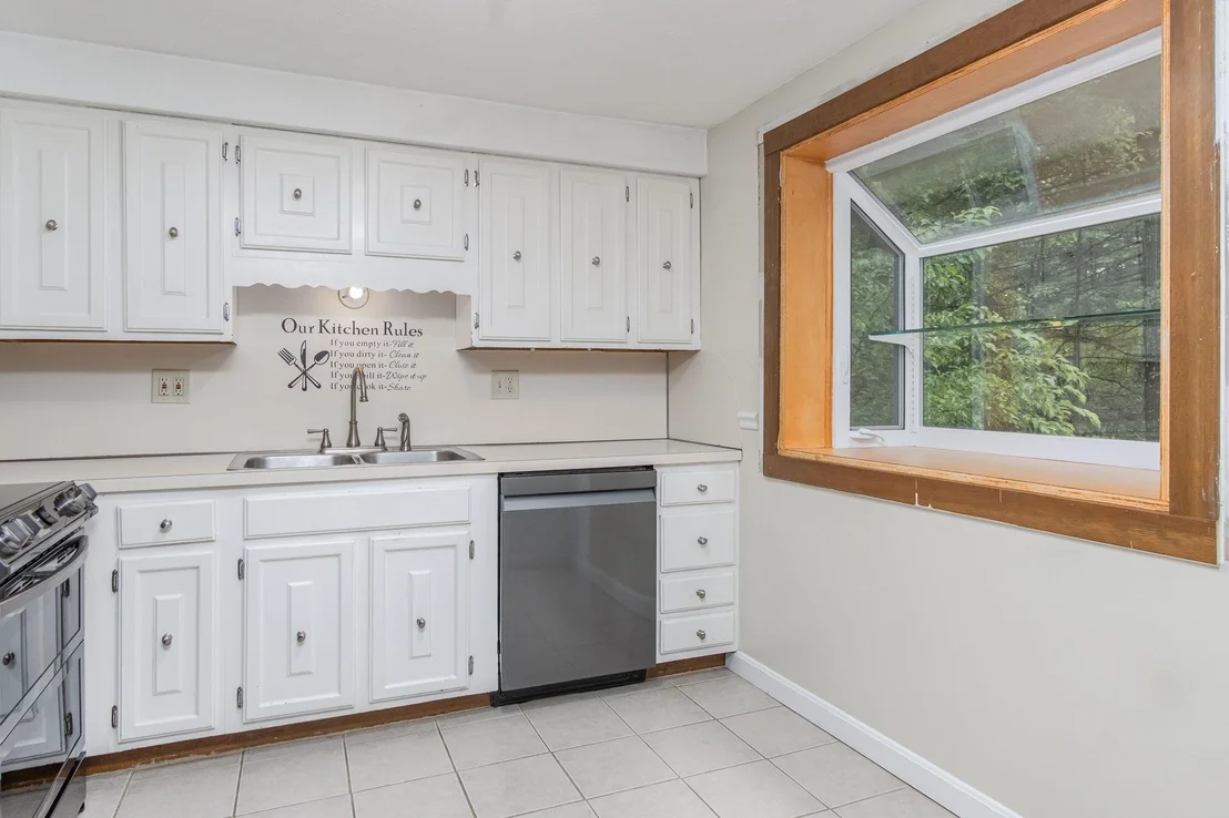 Photo of 20 Redfield