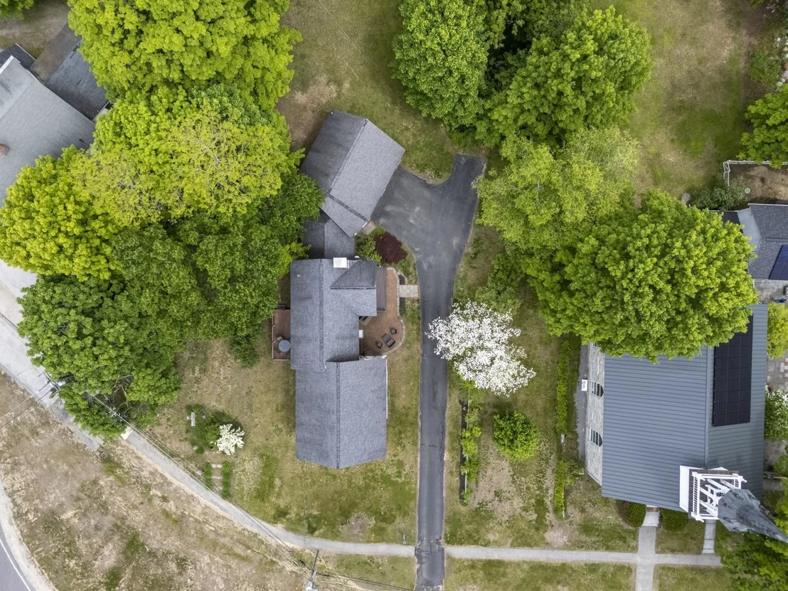 Photo of 376 Main