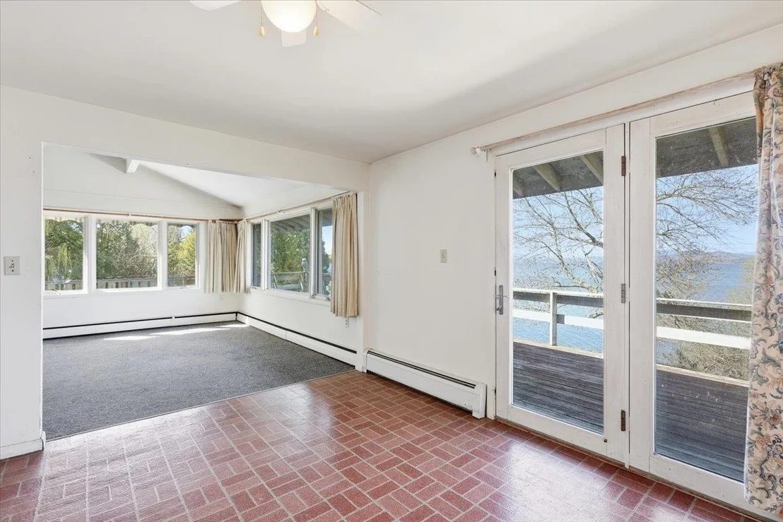 Photo of 481 Hills Point