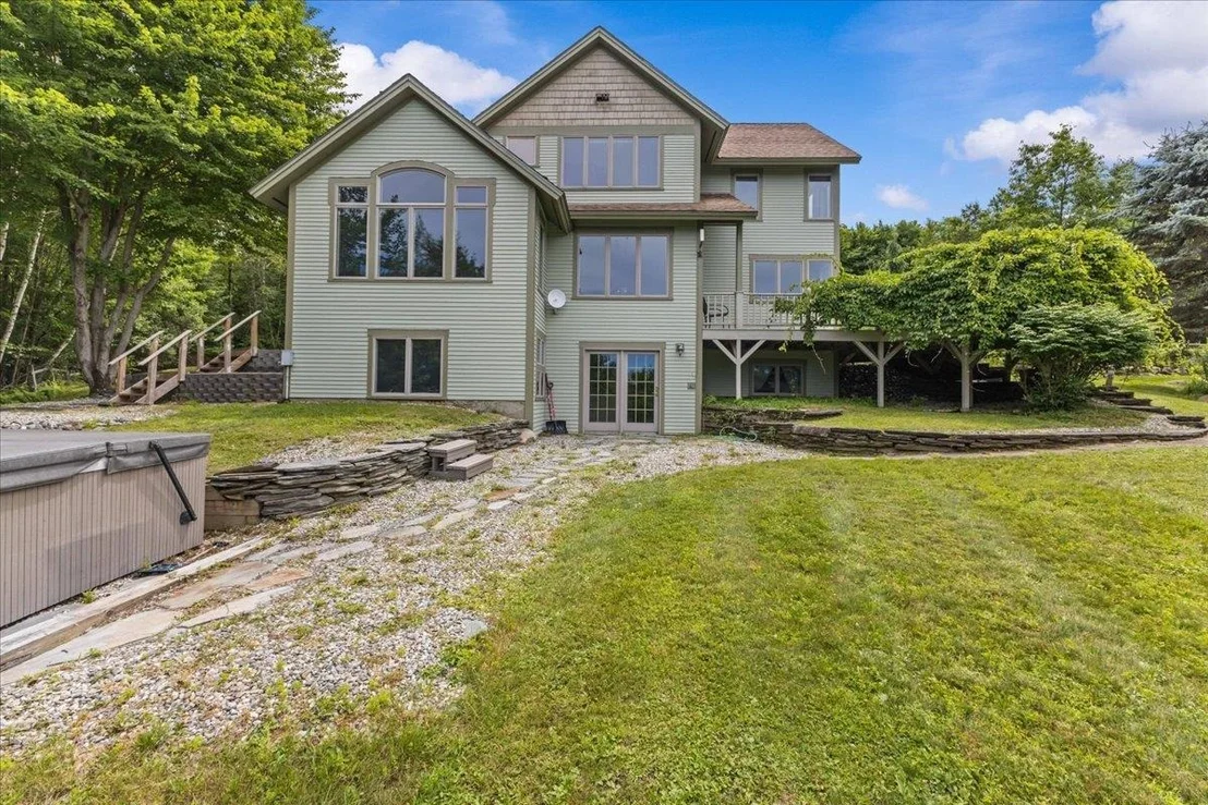 Photo of 340 Worcester Ridge