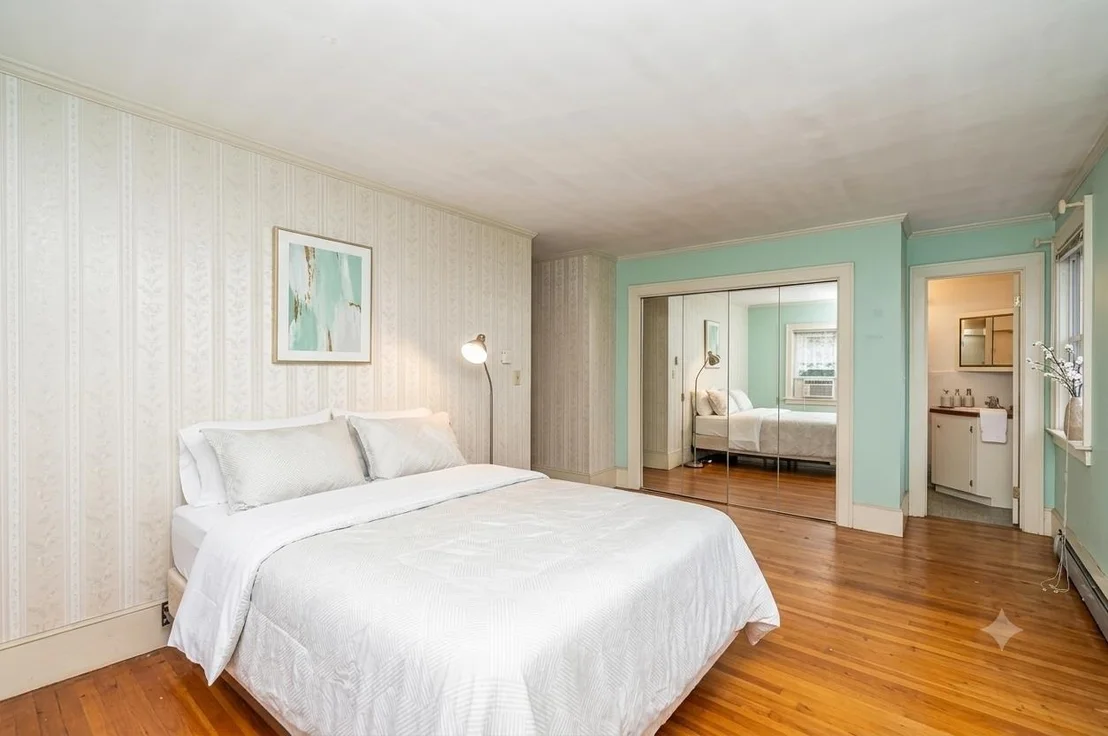 Photo of 1 Exeter