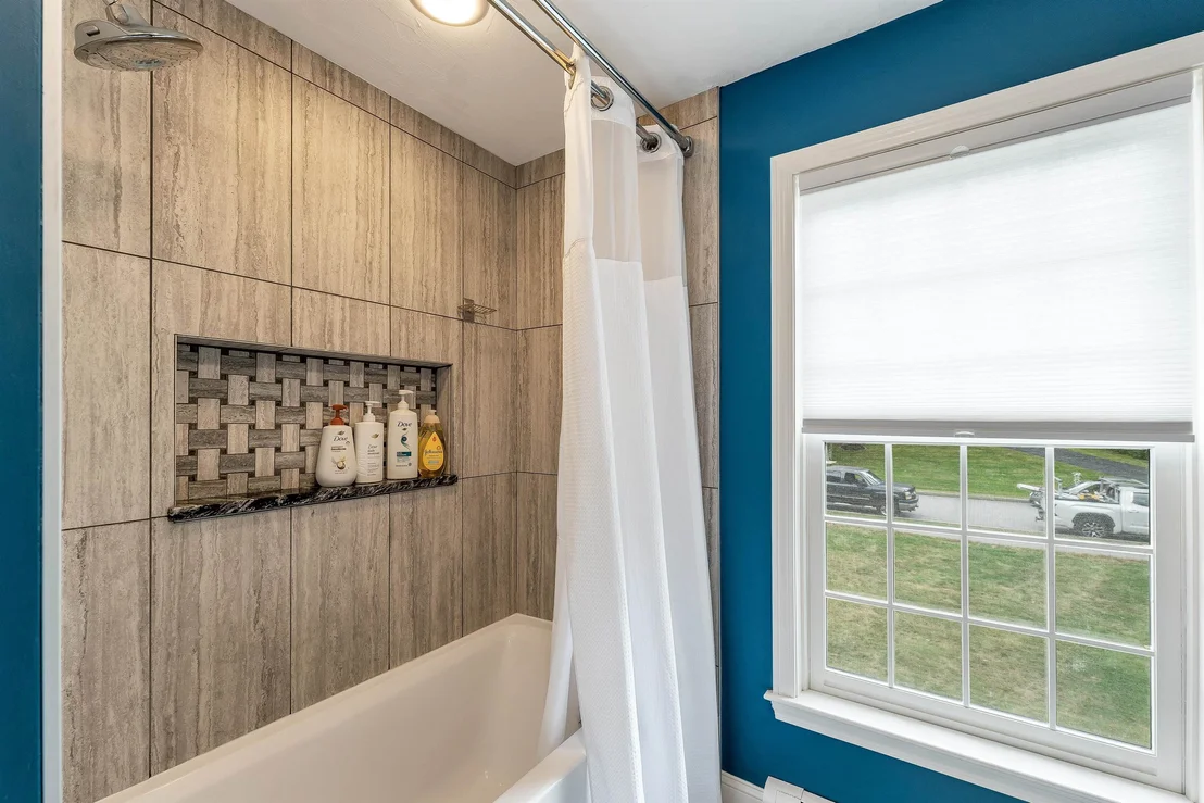Photo of 27 Oakmont