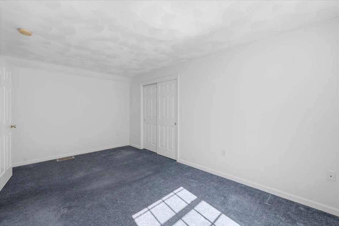 Photo of 770 Mammoth