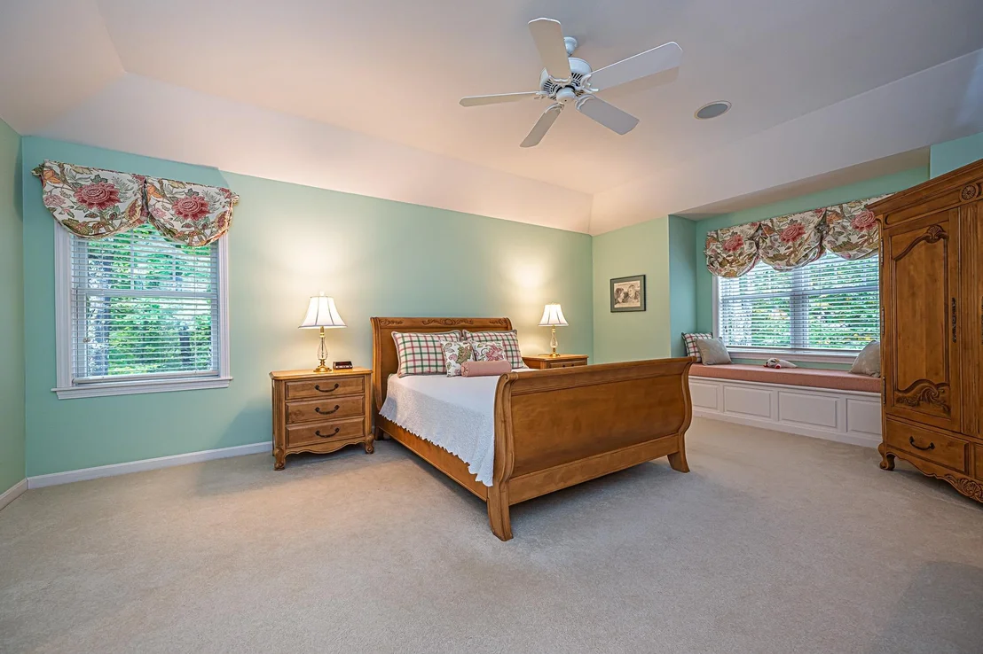 Photo of 7 Drumlin
