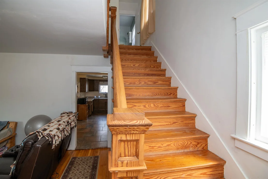 Photo of 98 Circle