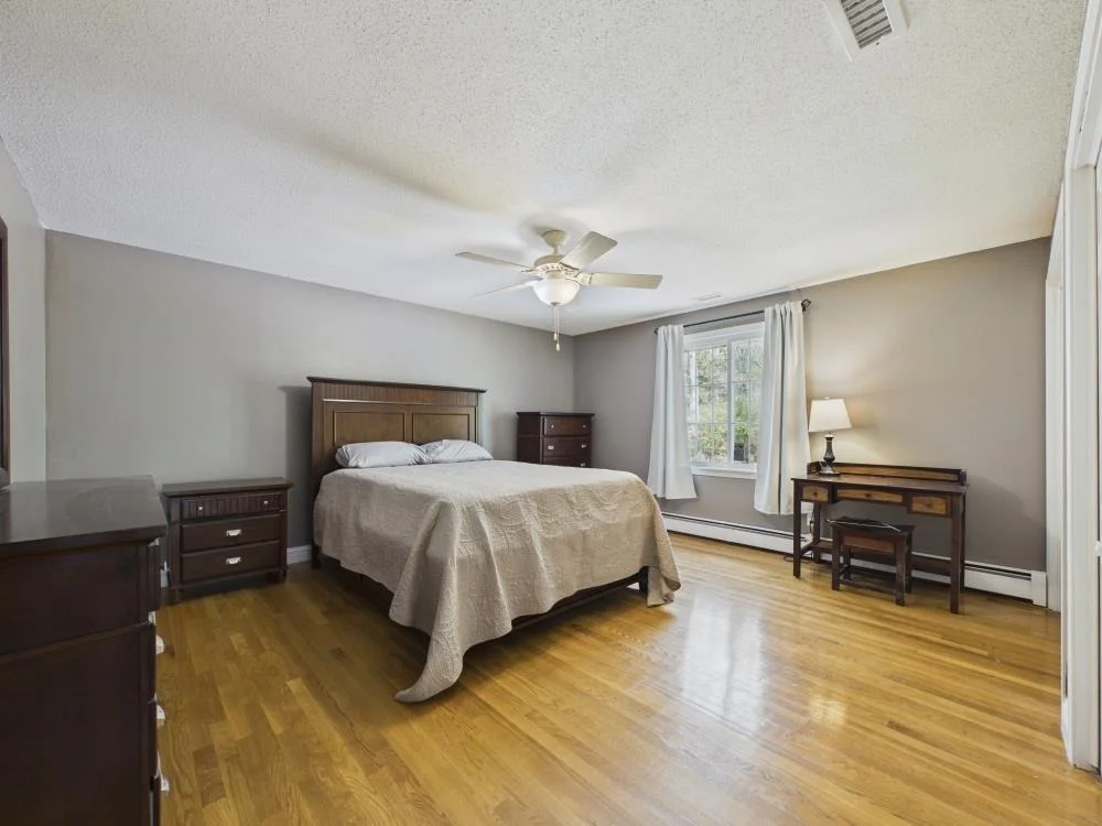 Photo of 6 Maple
