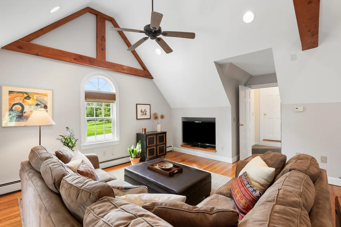 Photo of 4 Berry Hill
