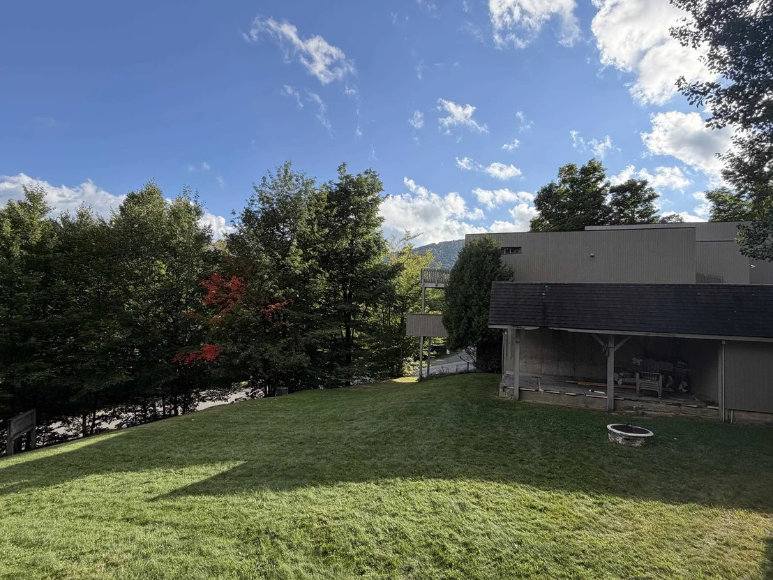 Photo of Unit 14 at 72 Trailside