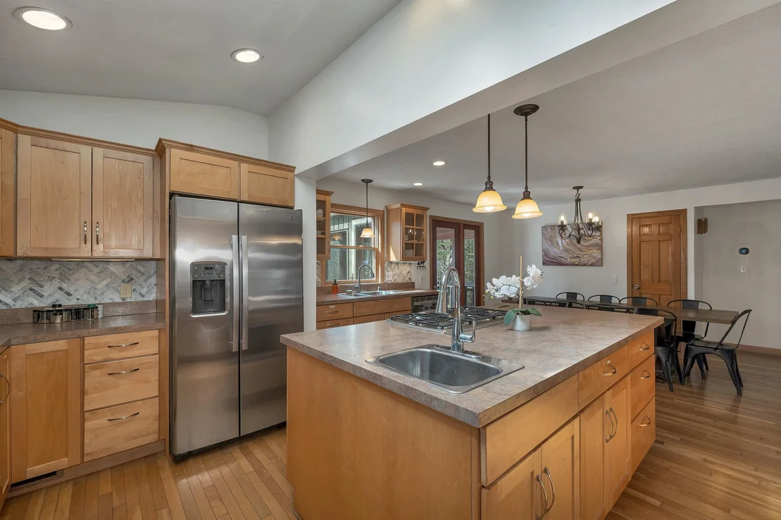 Photo of 35 Valley