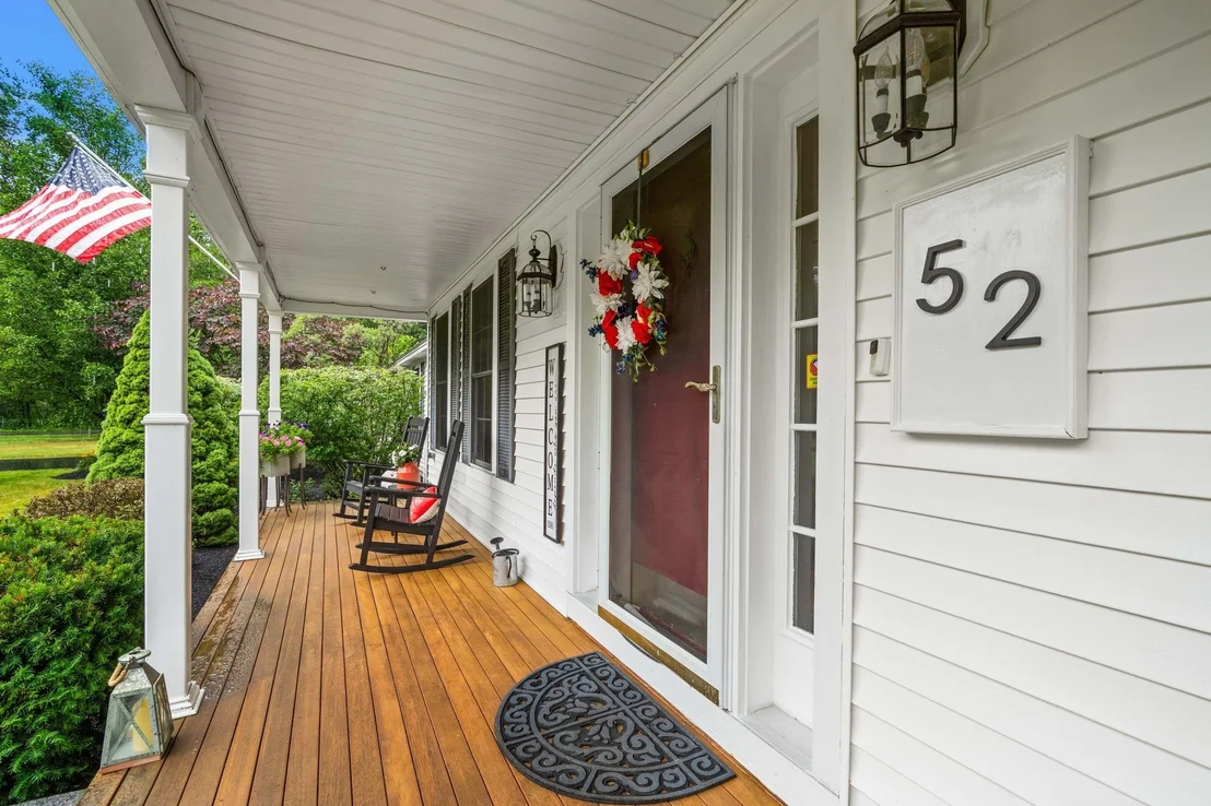 Photo of 52 Oak Hill