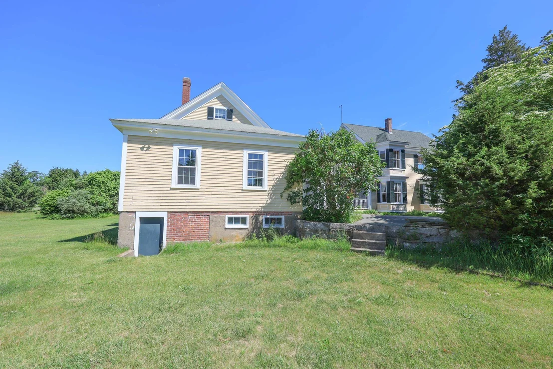 Photo of Unit 3 at 34 Post