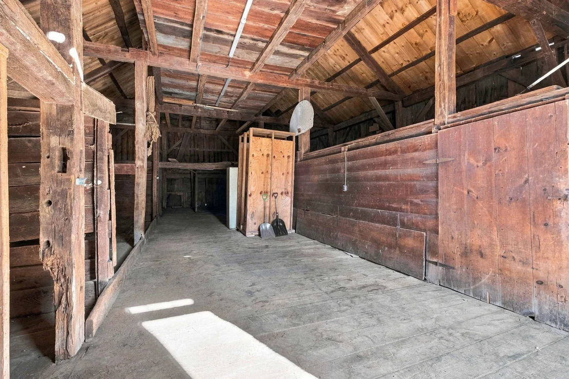 Photo of 38 Dunbarton Center