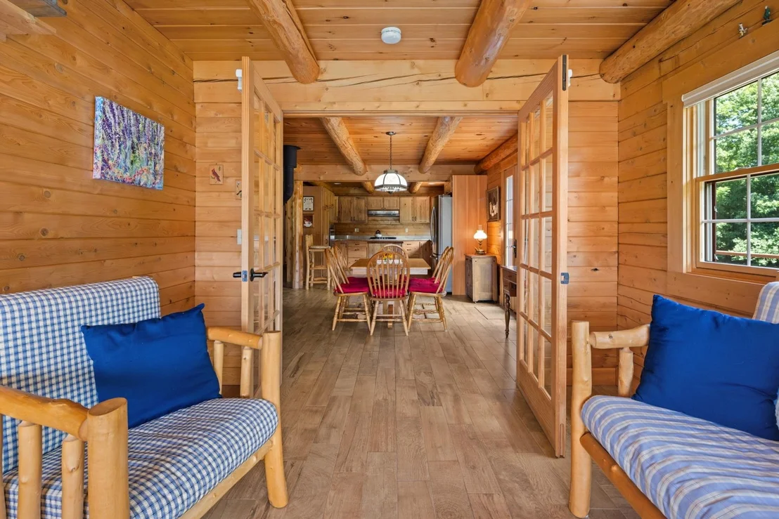 Photo of 611 Whitcomb Island