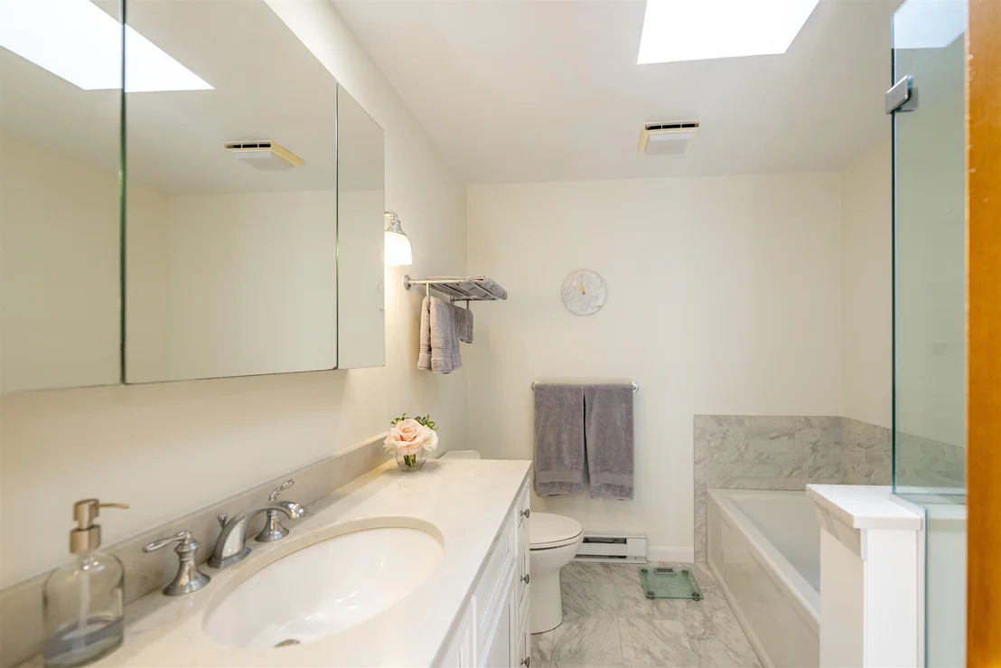 Photo of 1020 Baker Turn