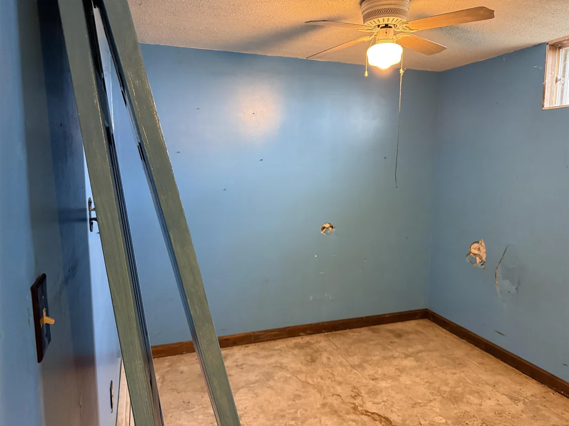 Photo of 2459 Highgate