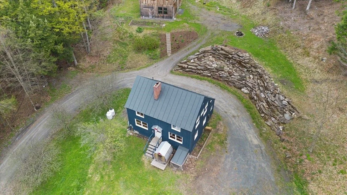Photo of 278 Spring