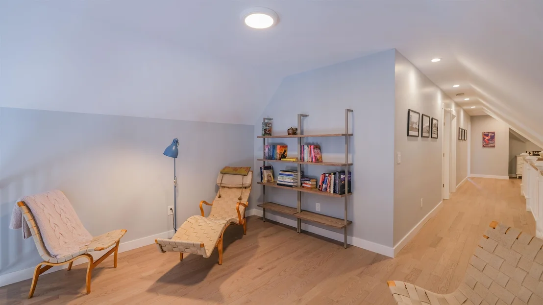 Photo of 934 Heald