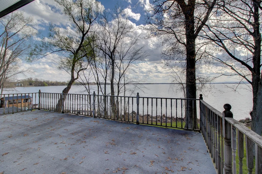 Photo of 23 Mud Point South
