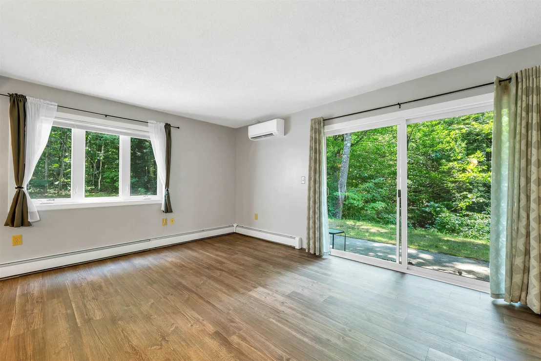 Photo of Unit 1 at 36 Circle