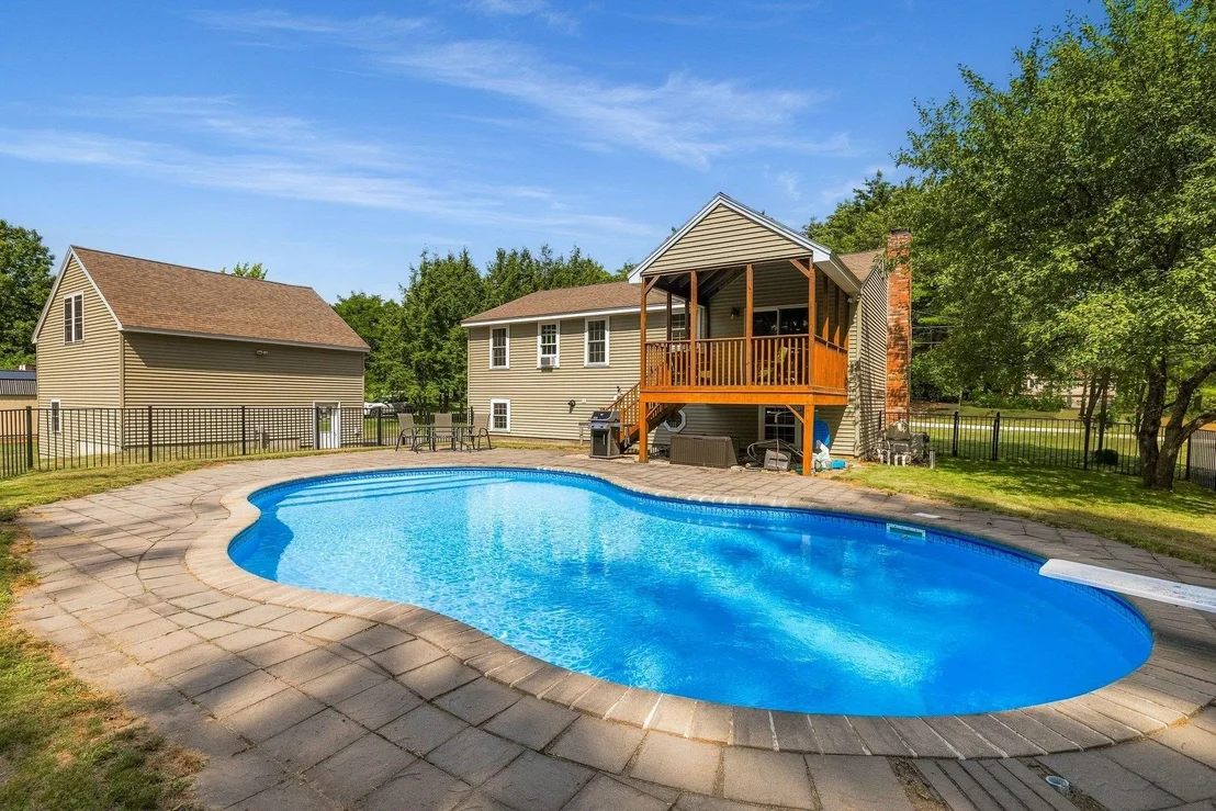 Photo of 23 Birnum Woods