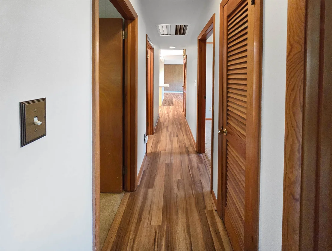 Photo of 6 Juniper Hill