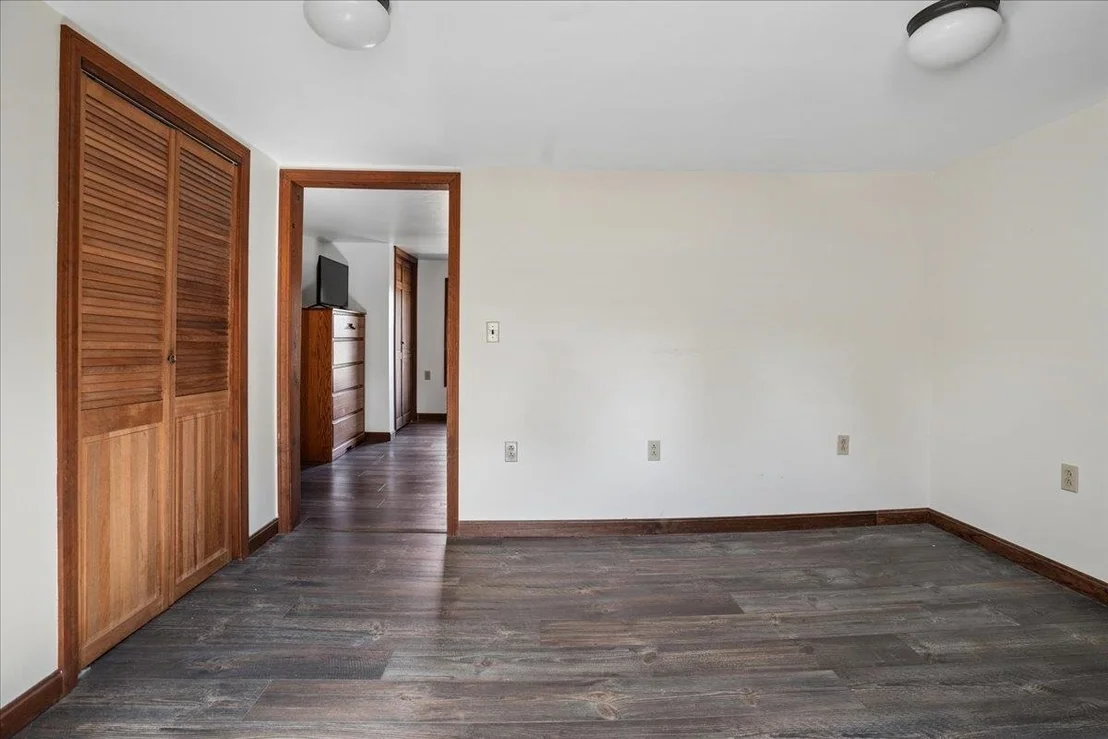 Photo of 326 Lockes Hill