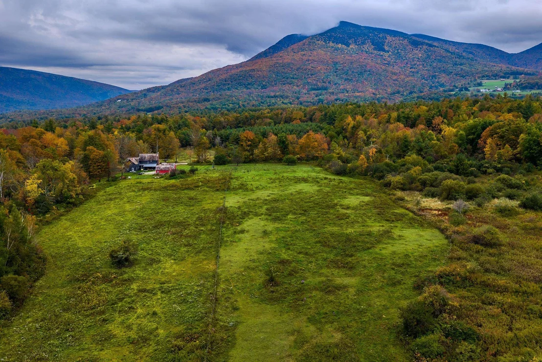 Photo of 818 Danby Hill