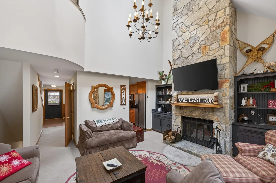 Photo of Unit 2 at 2C Townhouse
