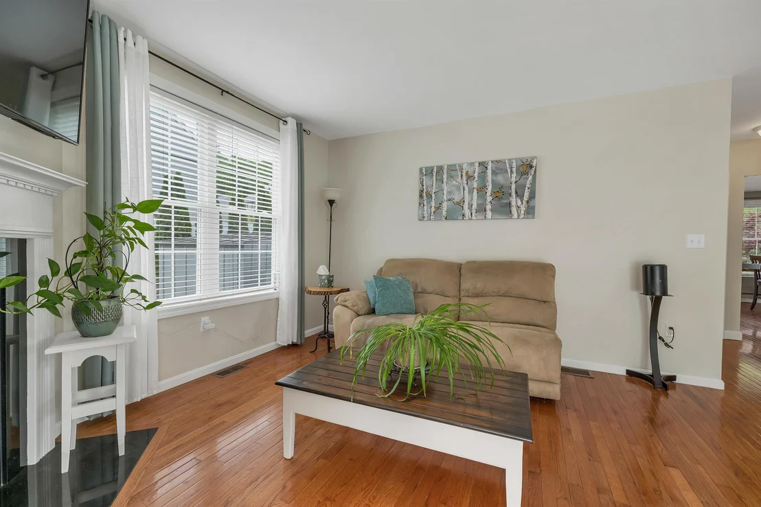 Photo of 70 Patch Hill